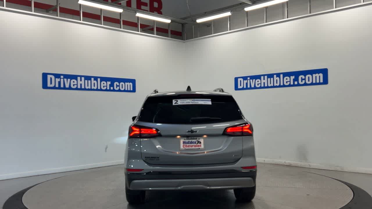 Used 2024 Chevrolet Equinox RS w/ LPO, Floor Liner Package FWD image 9