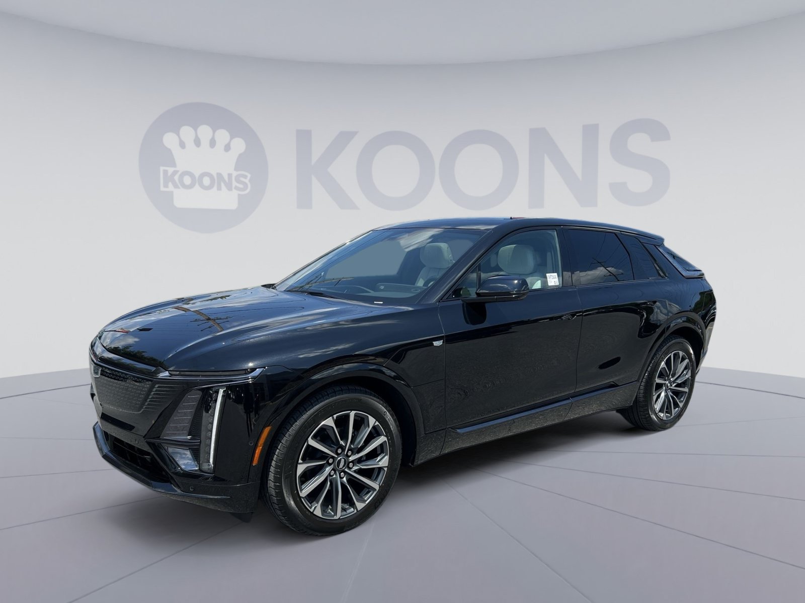 Used 2026 Cadillac Lyriq Sport RWD image 1