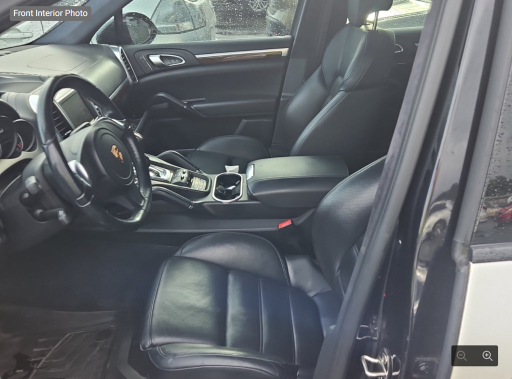 Used 2014 Porsche Cayenne Turbo S AWD/4WD image 7