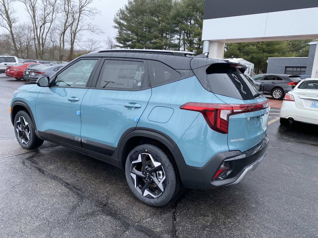 New 2026 Kia Seltos S AWD/4WD image 3