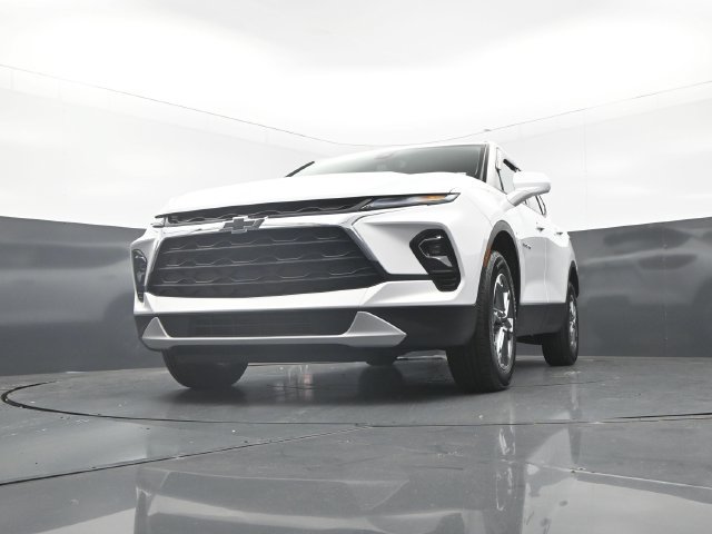 Used 2024 Chevrolet Blazer LT w/ Convenience Package FWD image 35
