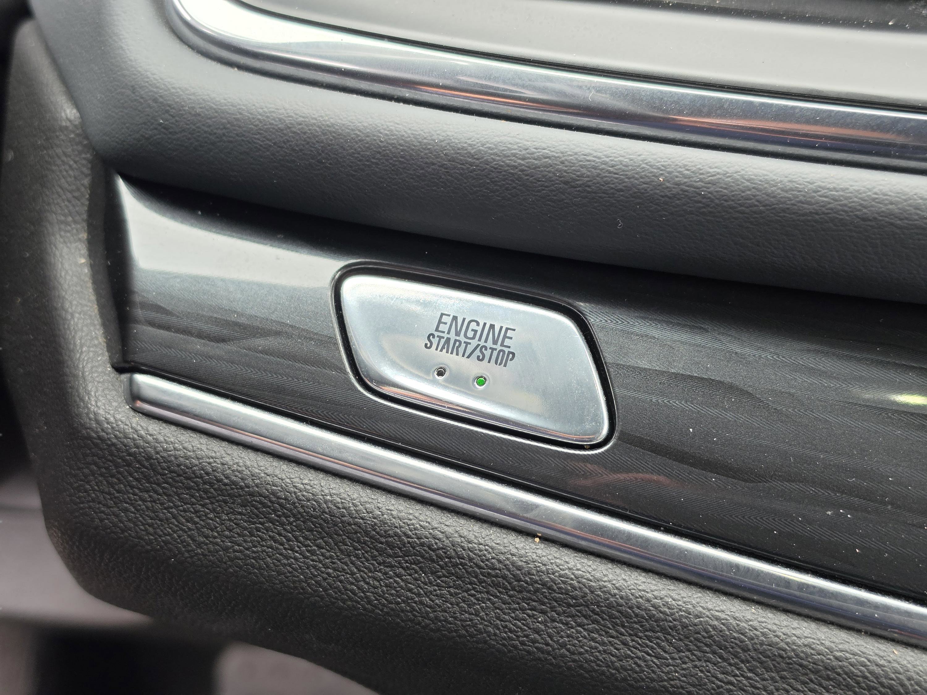 Used 2023 Buick Enclave Essence FWD image 36