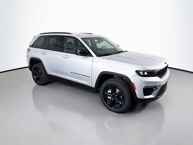 New 2025 Jeep Grand Cherokee Limited w/ Black Appearance Package image 1