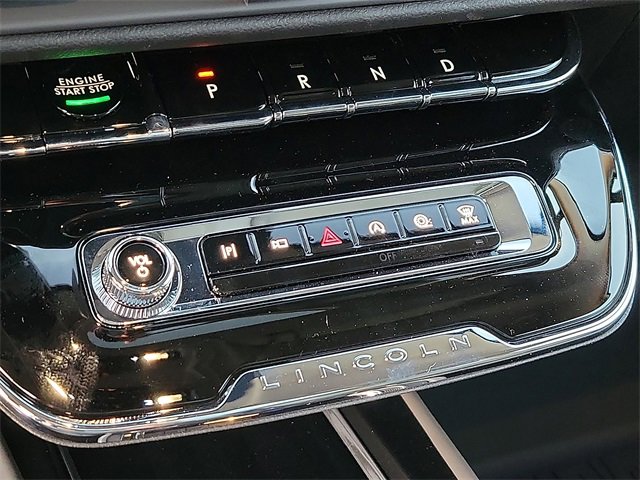 New 2024 Lincoln Corsair Reserve w/ Equipment Group 201A image 8