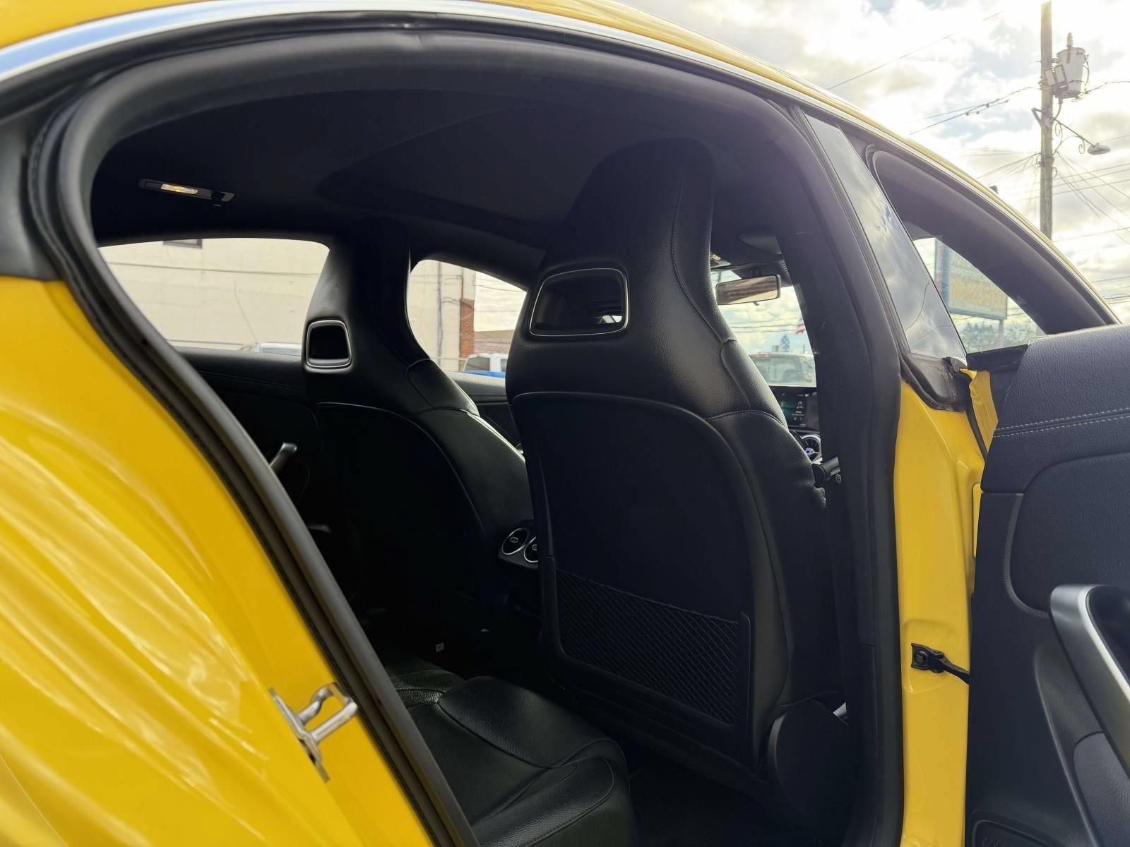 Used 2020 Mercedes-Benz CLA 250 image 21