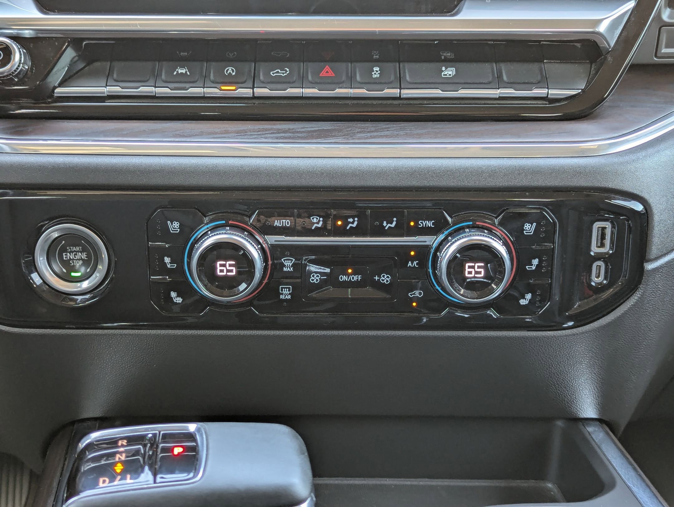 Used 2023 GMC Sierra 1500 SLT image 18