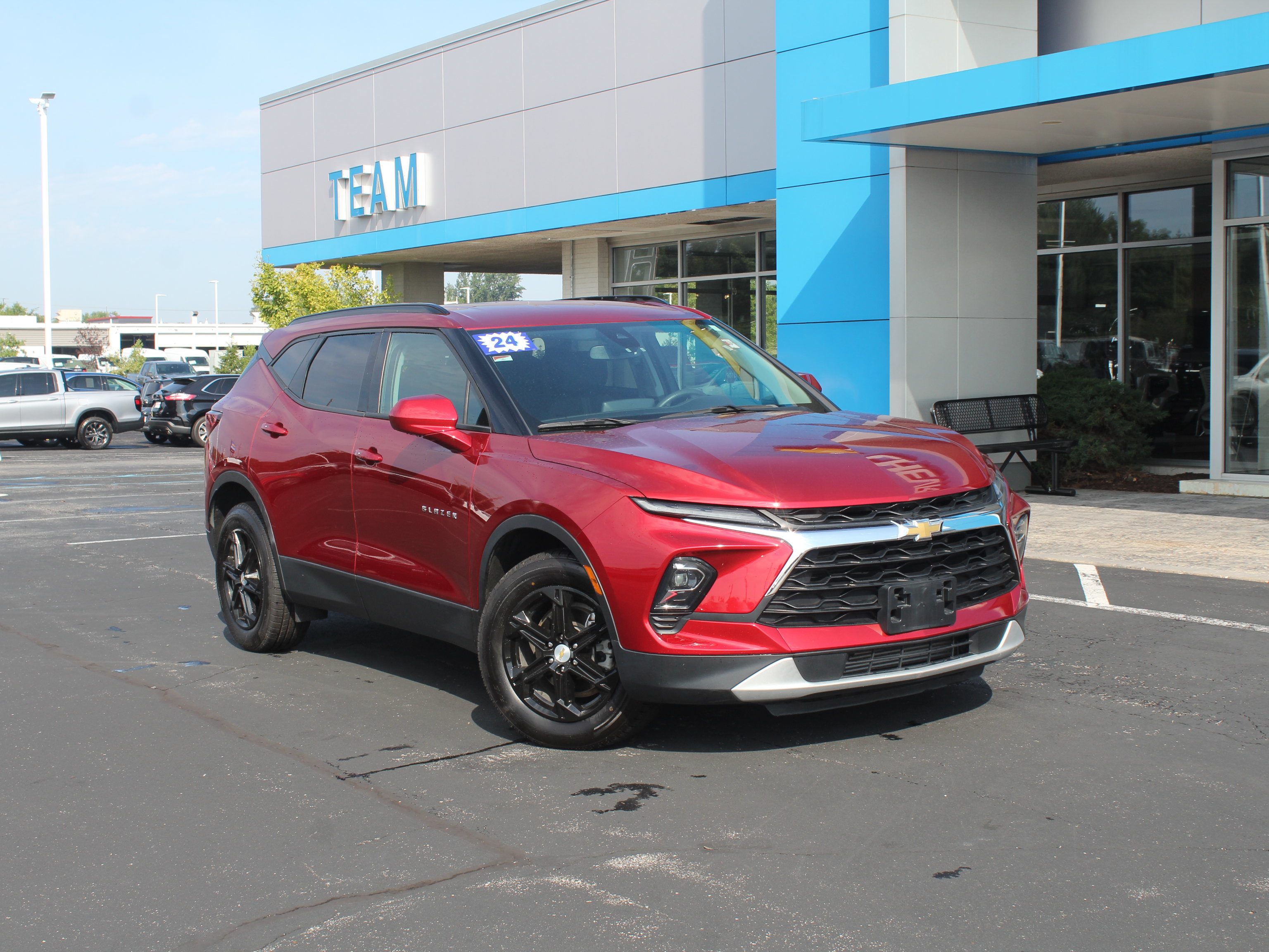 Used 2024 Chevrolet Blazer LT w/ Convenience Package AWD/4WD image 4