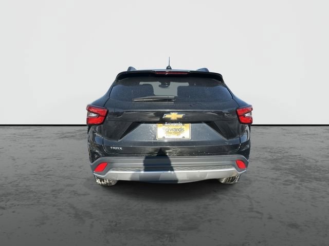 Used 2024 Chevrolet Trax LT image 6