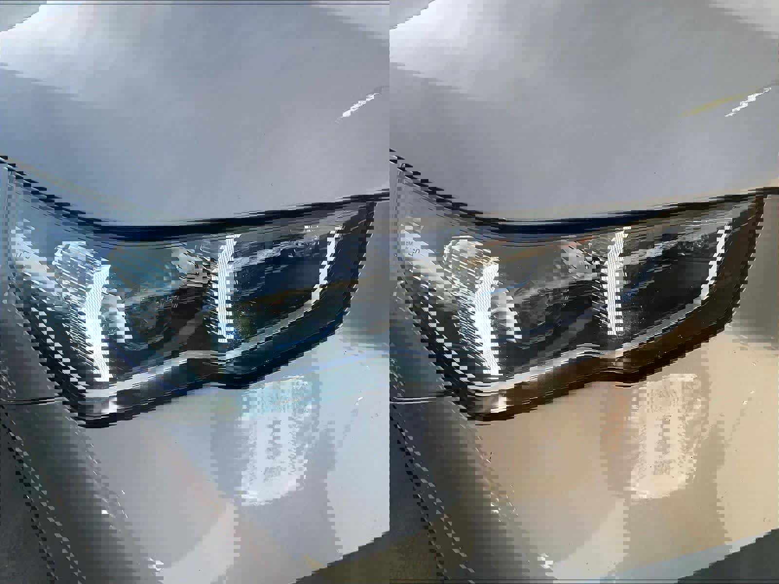 Used 2024 BMW 530i image 30