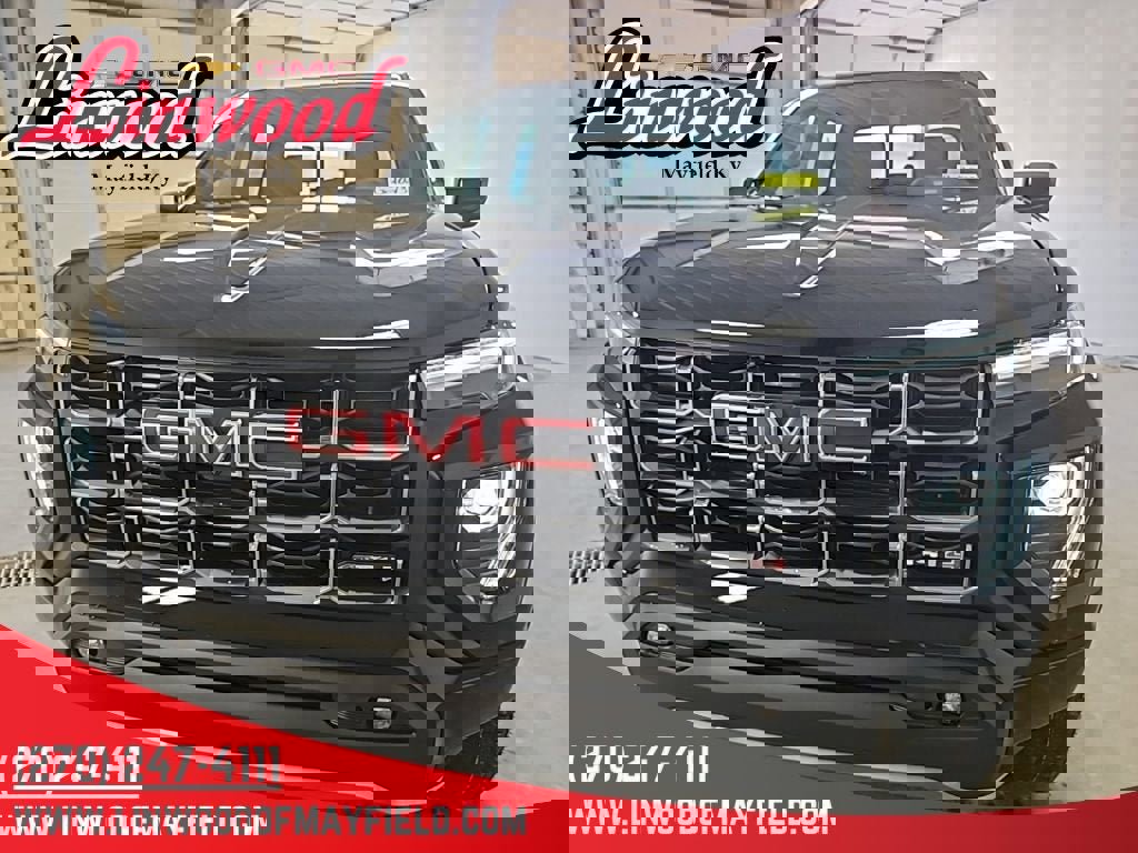 New 2026 GMC Canyon AT4 w/ AT4 Premium Package image 3