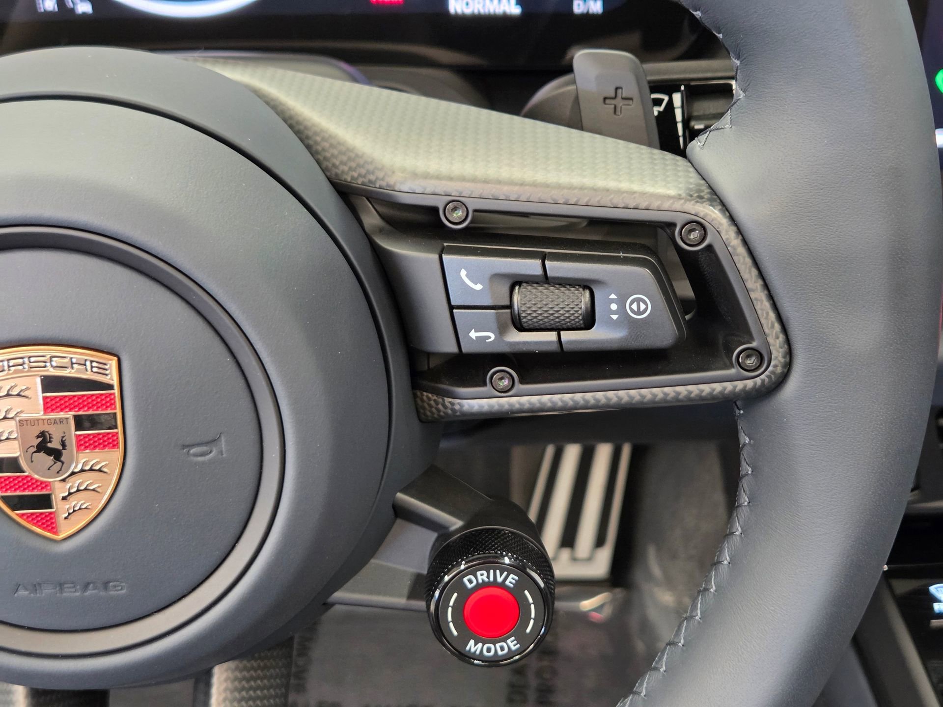 Certified 2026 Porsche 911 Carrera 4 GTS AWD/4WD image 18