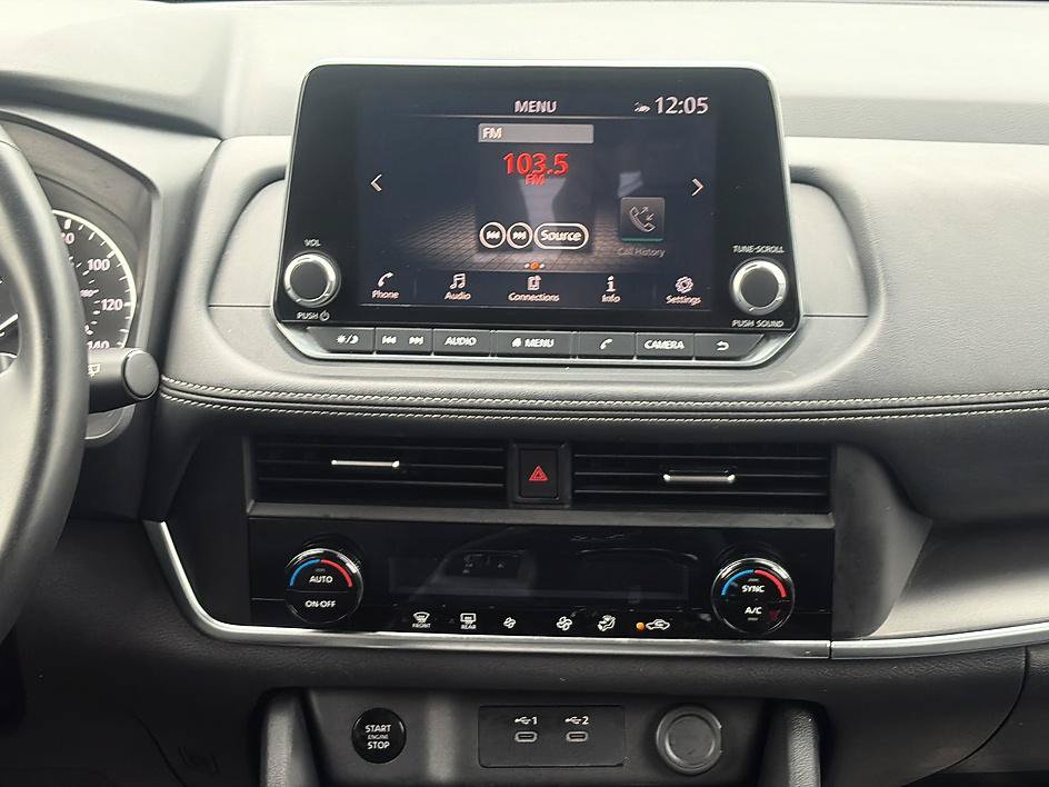Certified 2025 Nissan Rogue SV AWD/4WD image 40