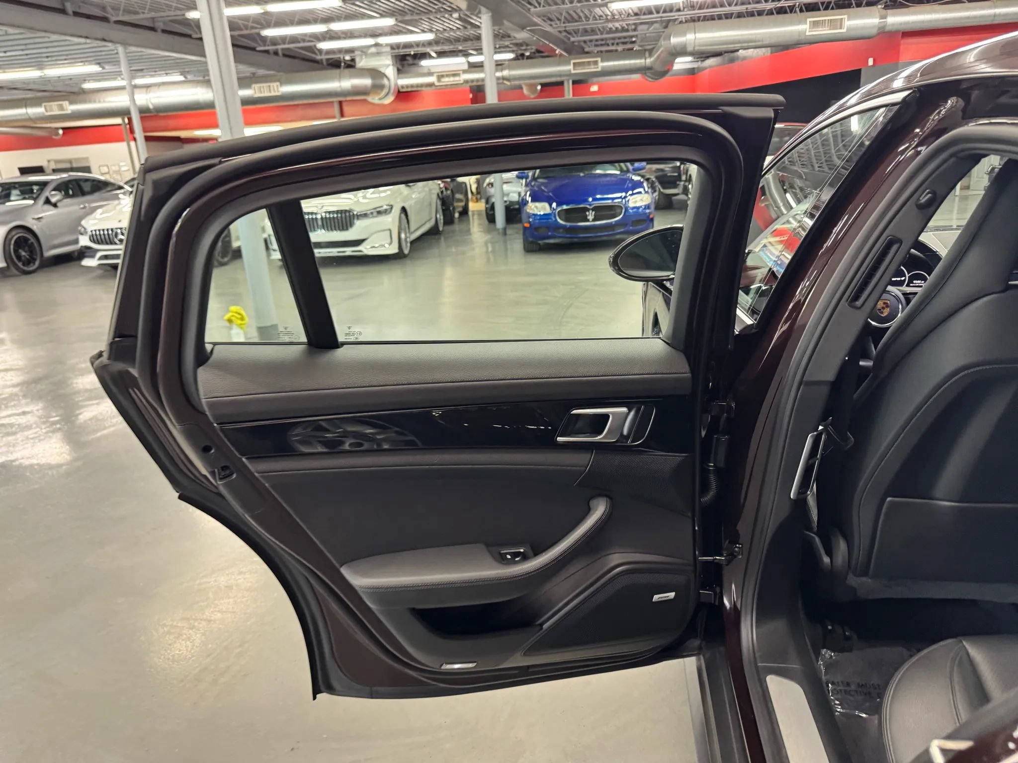 Used 2022 Porsche Panamera 4 AWD/4WD image 30