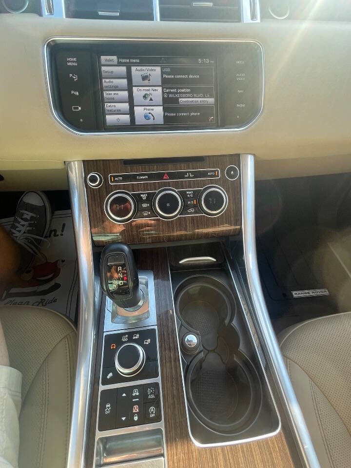 Used 2014 Land Rover Range Rover Sport HSE image 23