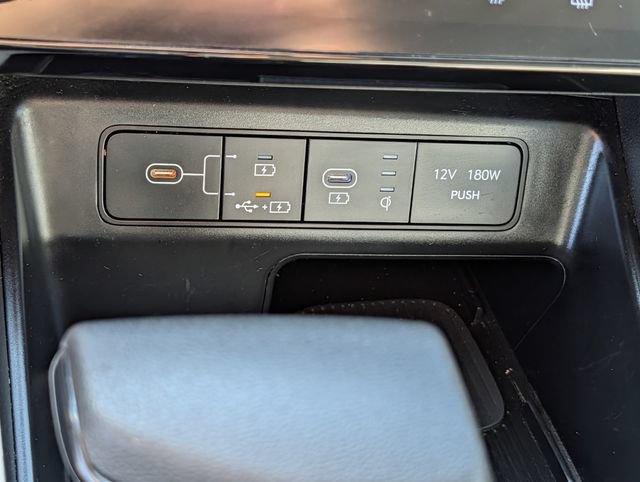Used 2025 Hyundai Tucson SEL FWD image 16
