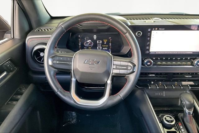 Used 2023 Chevrolet Colorado Z71 w/ Z71 Convenience Package 2 image 8