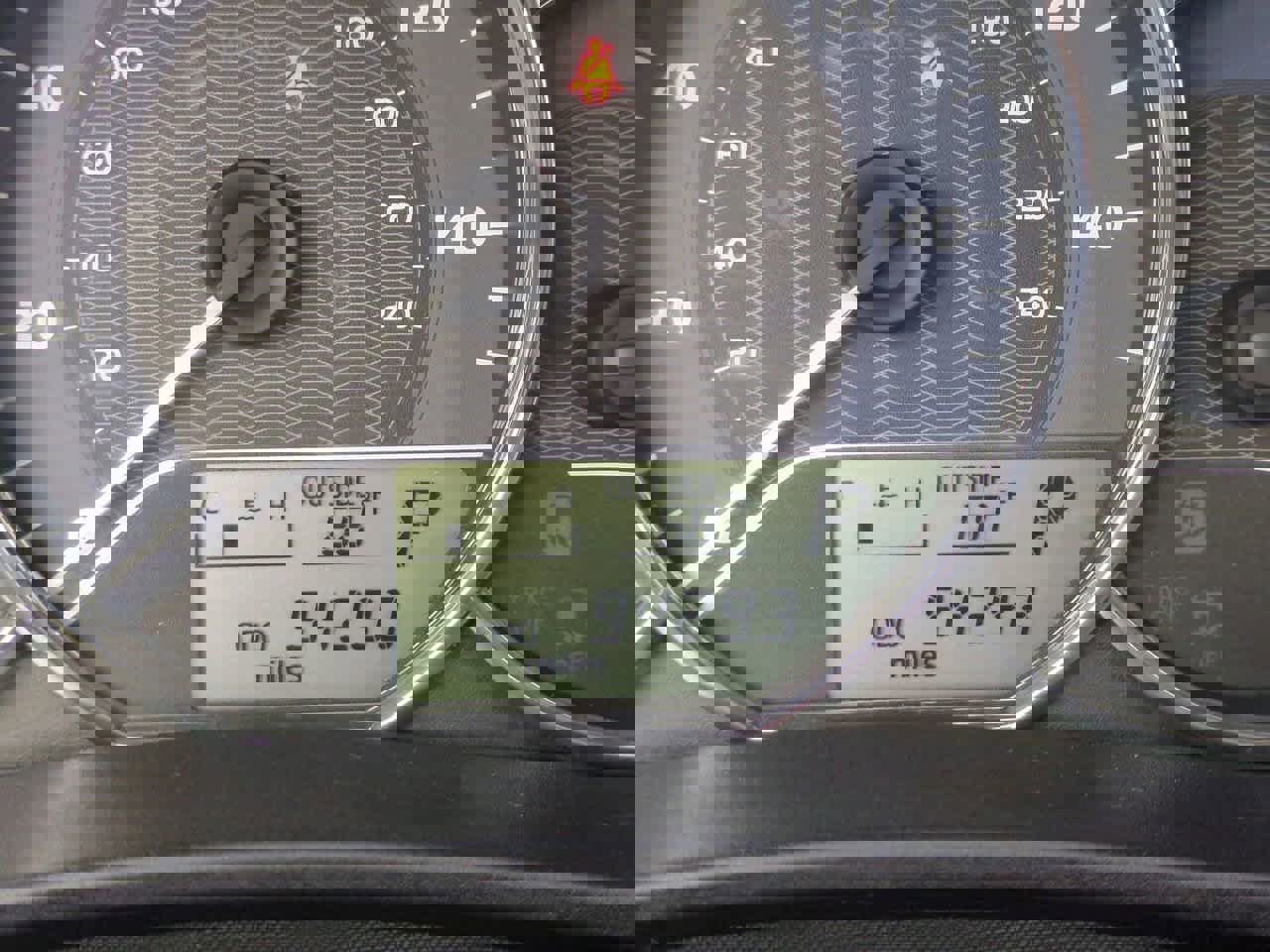 Used 2015 Toyota Corolla LE image 24