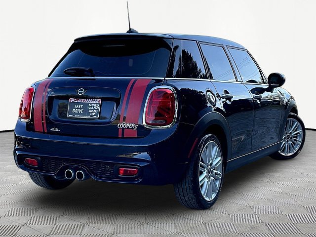 Used 2020 MINI Cooper S w/ Driver Assistance Package FWD image 5