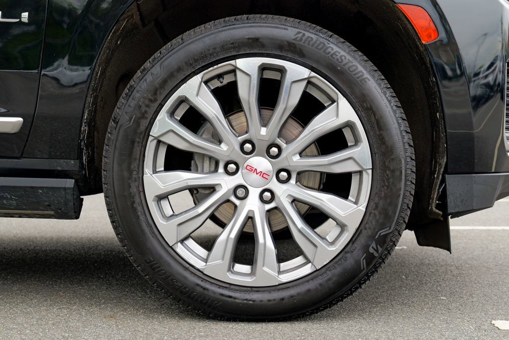 Used 2022 GMC Yukon Denali AWD/4WD image 12