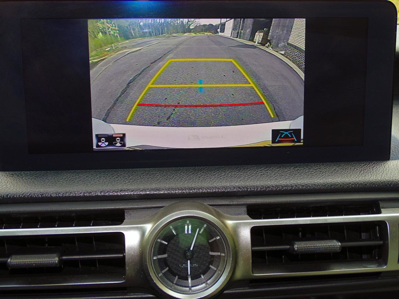 Used 2021 Lexus IS 350 F Sport w/ Navigation Package image 27