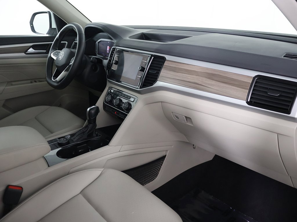 Used 2021 Volkswagen Atlas SEL image 32
