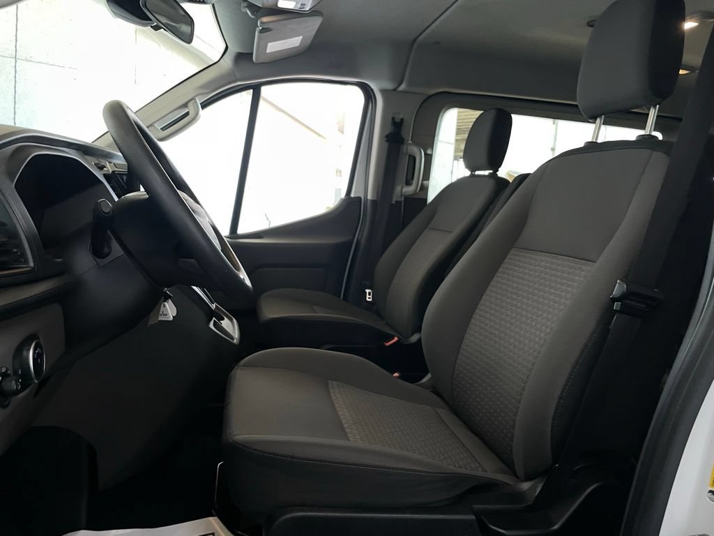 Used 2024 Ford Transit 350 XLT RWD image 12