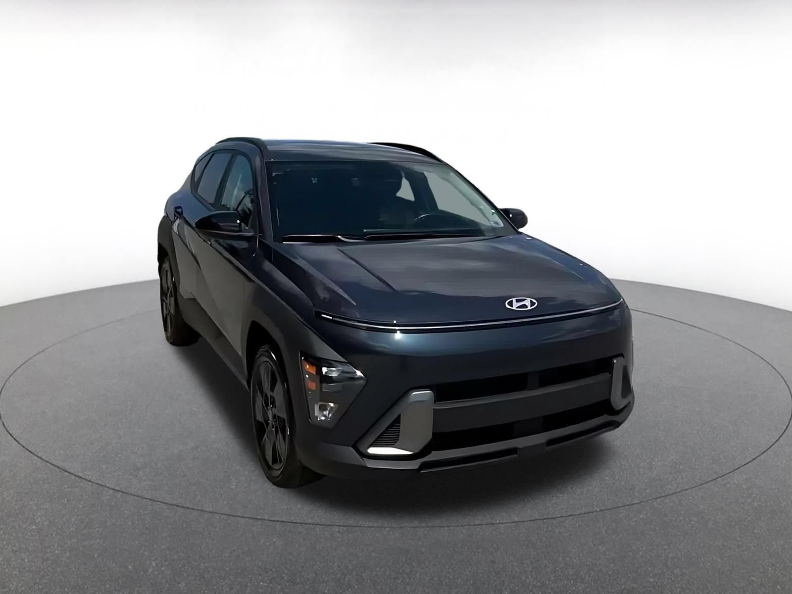 Used 2026 Hyundai Kona SEL Sport FWD image 3