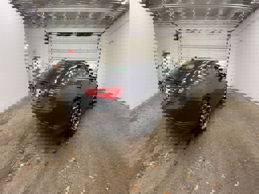 Used 2023 Chevrolet Malibu LT image 6