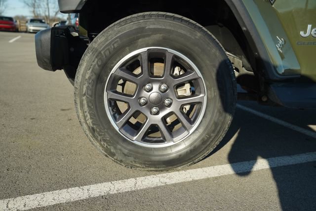 Used 2021 Jeep Gladiator Overland w/ LED Lighting Group image 11