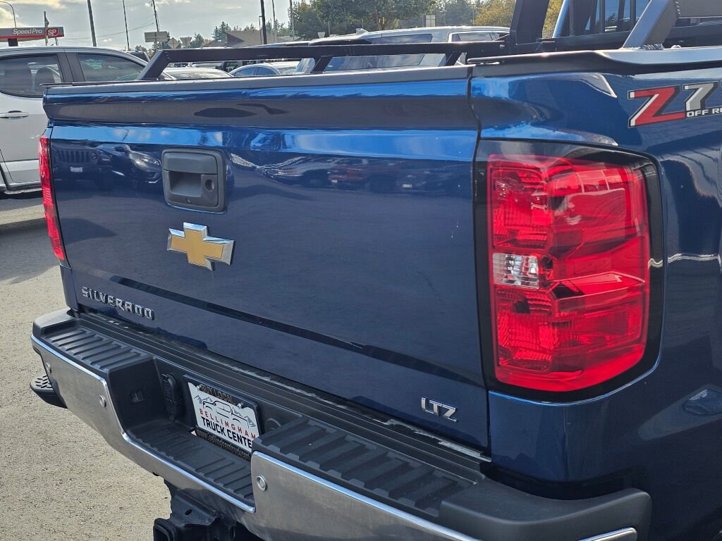 Used 2018 Chevrolet Silverado 3500 LTZ image 15