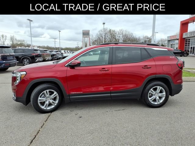 Used 2022 GMC Terrain SLE w/ Driver Convenience Package image 18