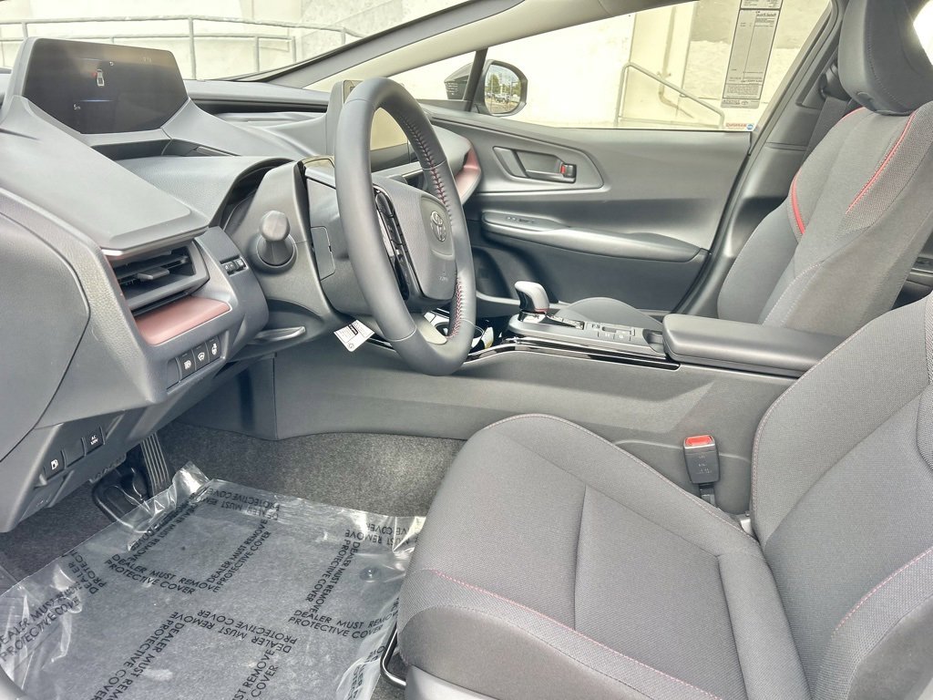 New 2026 Toyota Prius Plug-In Hybrid image 10