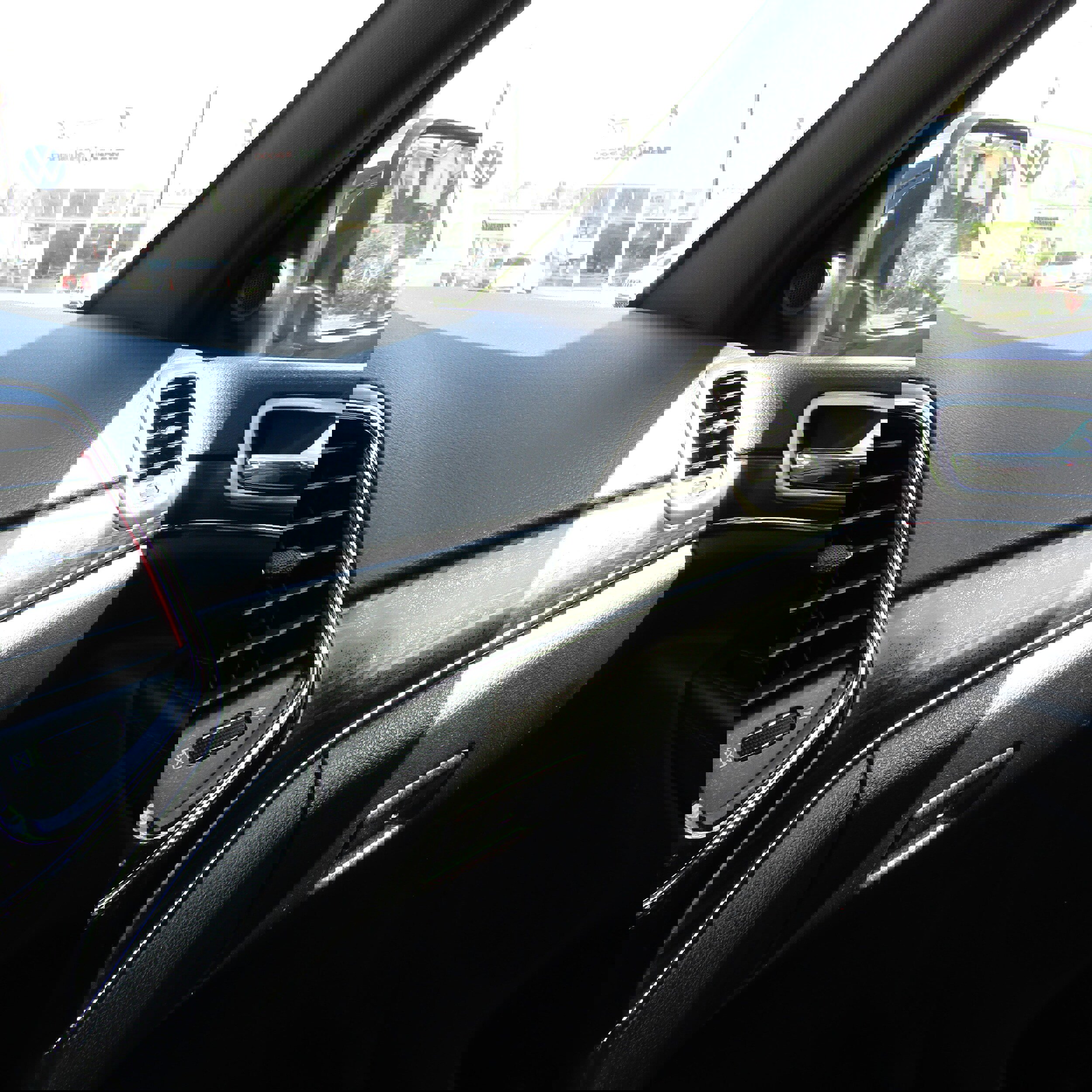 Used 2010 Toyota Highlander Limited image 27