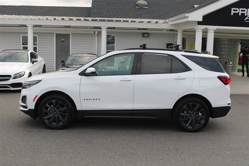 Used 2023 Chevrolet Equinox RS w/ RS Leather Package image 6