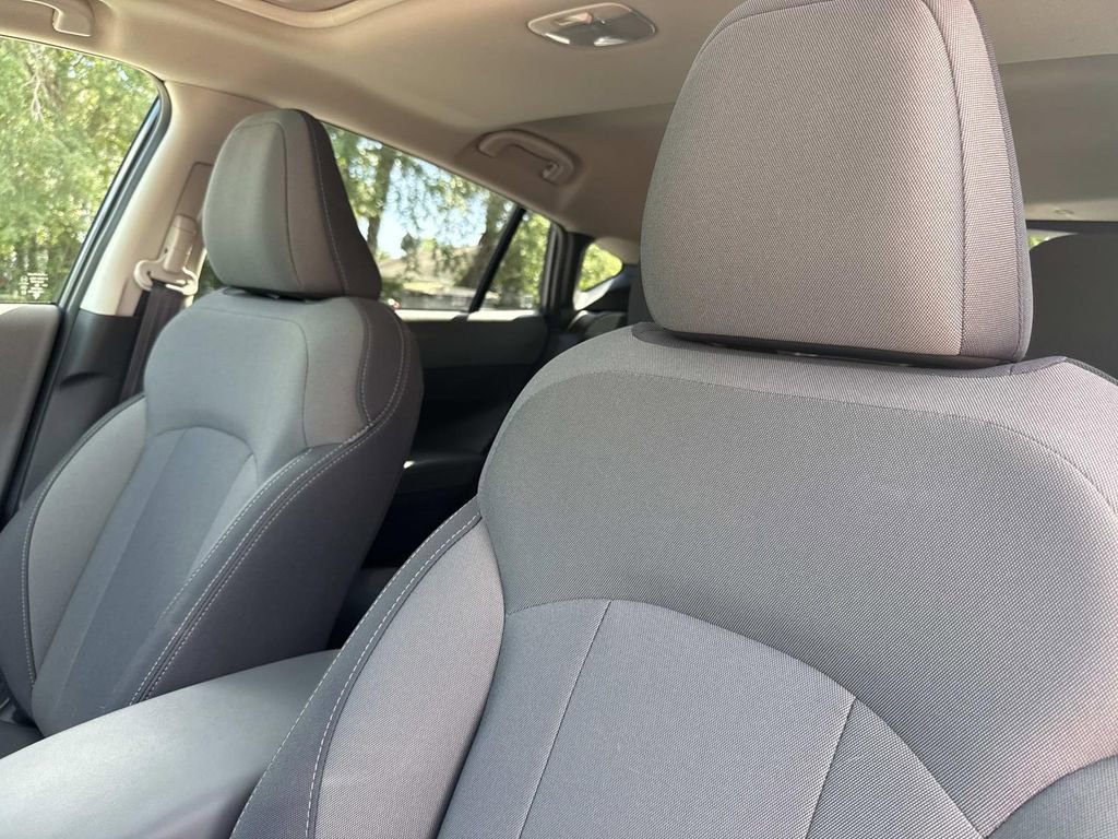 Used 2025 Subaru Crosstrek 2.0i Premium image 25