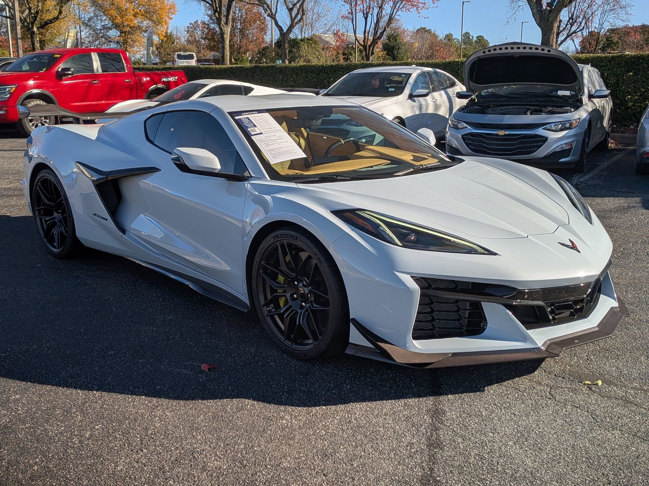 Used 2023 Chevrolet Corvette Z06 w/ Z07 Performance Package image 2