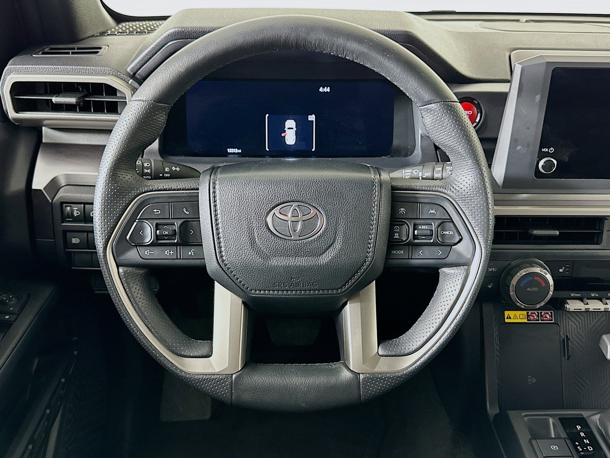 Used 2025 Toyota 4Runner TRD Off-Road image 18