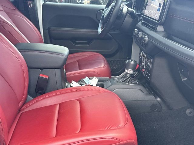 Used 2024 Jeep Wrangler Unlimited Rubicon 392 AWD/4WD image 14