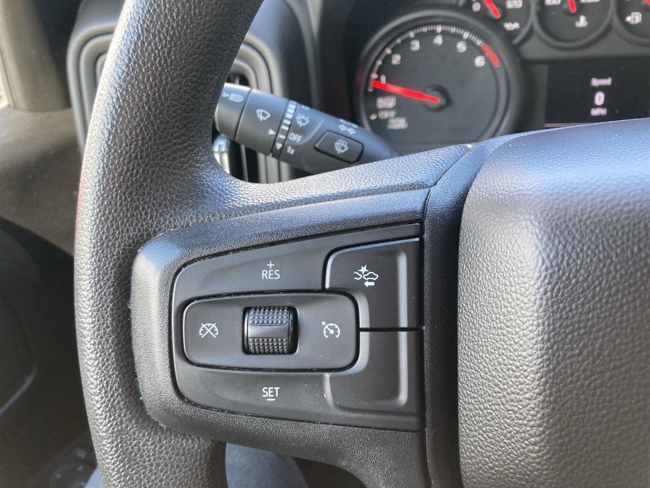 Used 2022 Chevrolet Silverado 1500 Custom image 16