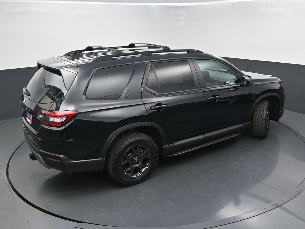 Used 2024 Honda Pilot TrailSport image 35