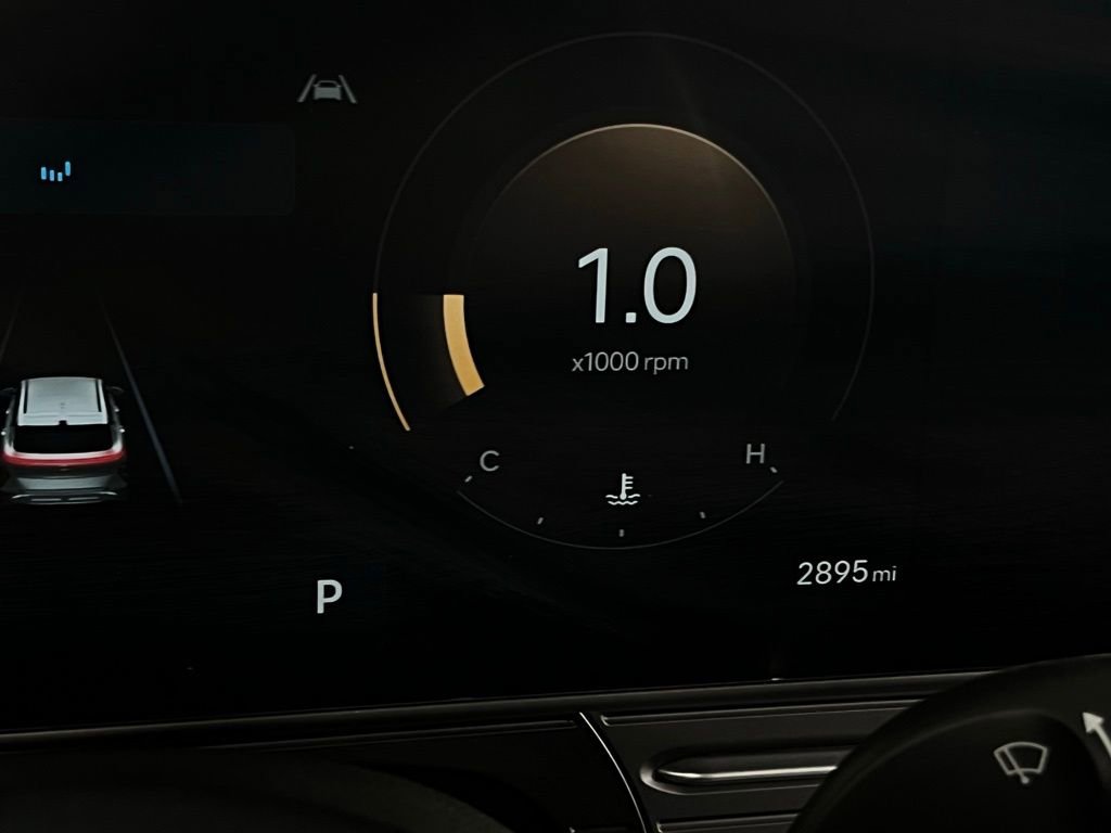 Used 2025 Hyundai Kona Limited image 17