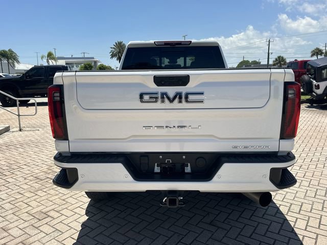 Used 2024 GMC Sierra 2500 Denali Ultimate w/ Max Trailering Package AWD/4WD image 7