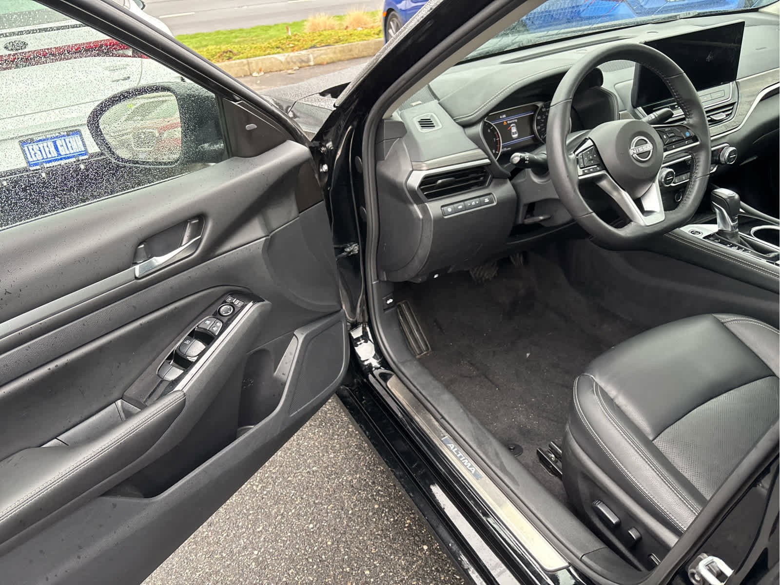 Used 2024 Nissan Altima 2.5 SL image 7