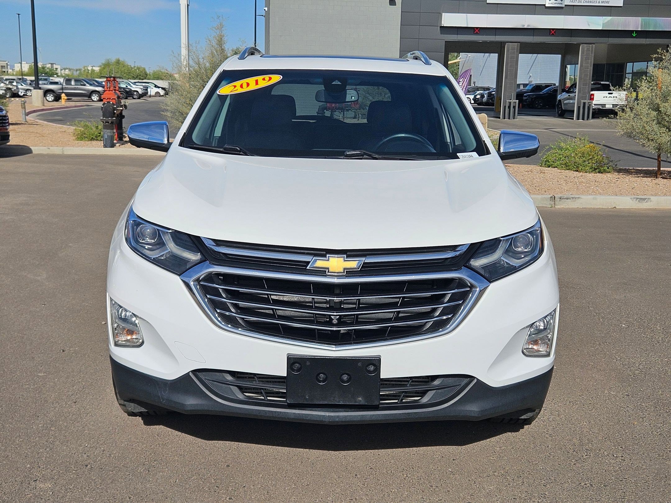 Used 2019 Chevrolet Equinox Premier w/ Premier True North Edition AWD/4WD image 8