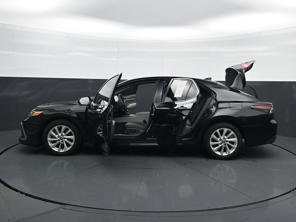 Used 2024 Toyota Camry LE FWD image 46