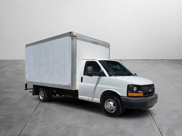 Used 2016 Chevrolet Express 3500 RWD image 6