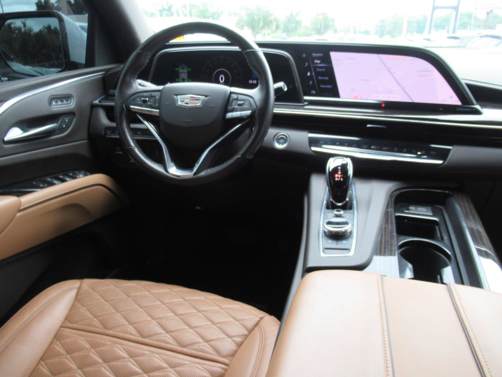 Used 2021 Cadillac Escalade Sport w/ LPO, ONYX Package AWD/4WD image 13