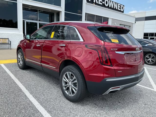 Used 2023 Cadillac XT5 Premium Luxury w/ LPO, Floor Liner Package AWD/4WD image 5