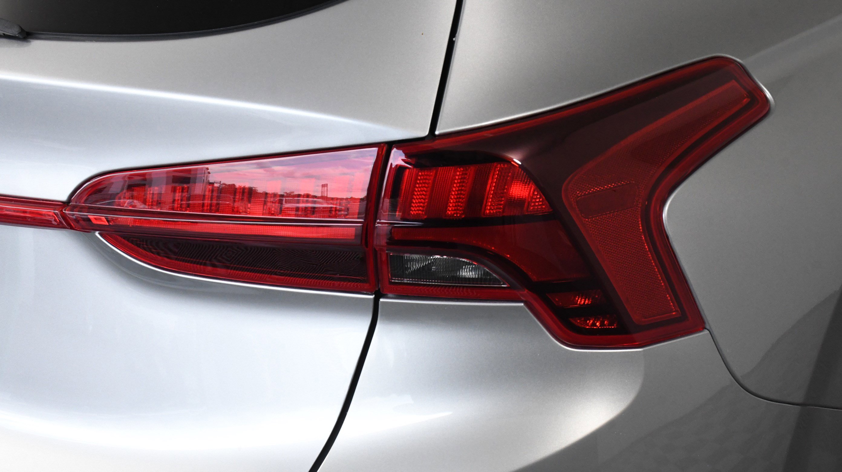 Used 2023 Hyundai Santa Fe SEL image 32