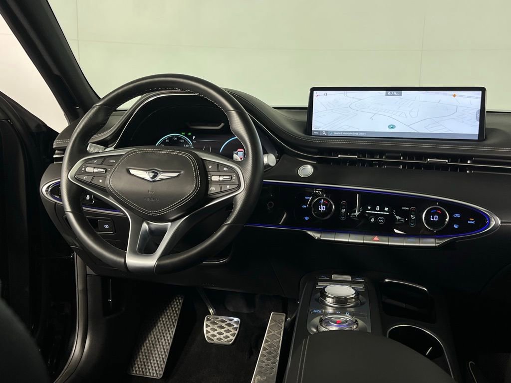 Used 2025 Genesis GV70 2.5T Sport Prestige w/ Sport Prestige Package image 14